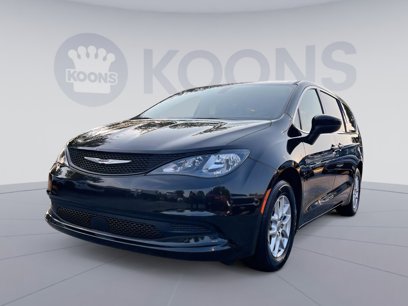 Used 2022 Chrysler Voyager LX