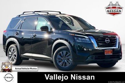 New 2025 Nissan Pathfinder SV