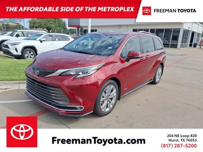 Used 2021 Toyota Sienna Platinum