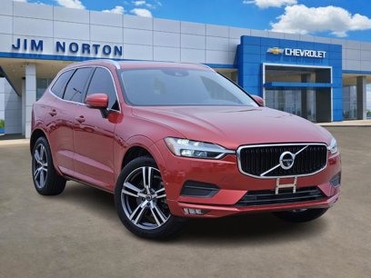 Used 2018 Volvo XC60 T6 Momentum w/ Advanced Package