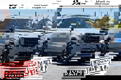 New 2025 Kia Carnival EX