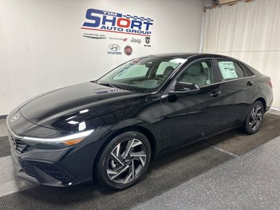 New 2025 Hyundai Elantra Limited