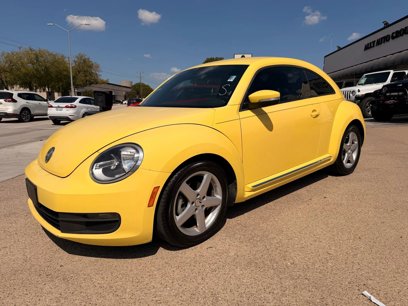 Used 2013 Volkswagen Beetle 2.5
