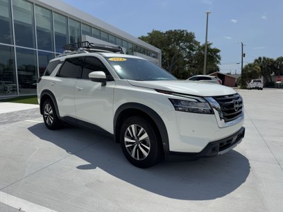 Used 2024 Nissan Pathfinder SL