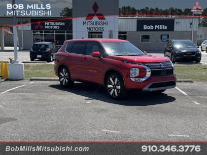 New 2025 Mitsubishi Outlander SE