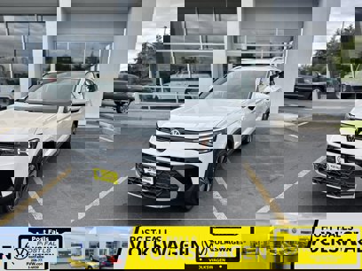 New 2025 Volkswagen Taos SE