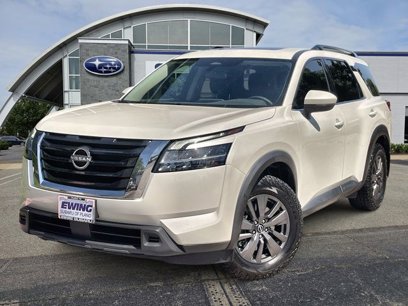 Used 2022 Nissan Pathfinder SV