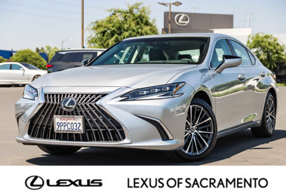 Used 2024 Lexus ES 300h w/ Premium Package