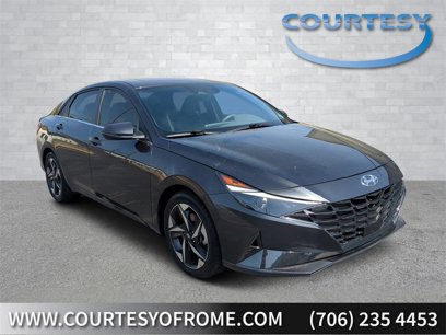 Used 2022 Hyundai Elantra SEL w/ Convenience + Premium Package