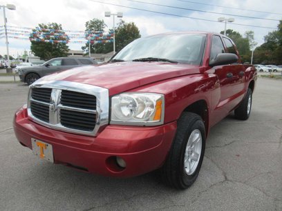 Used 2007 Dodge Dakota SLT