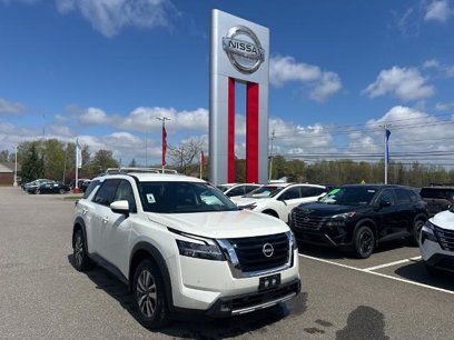 Certified 2022 Nissan Pathfinder SL