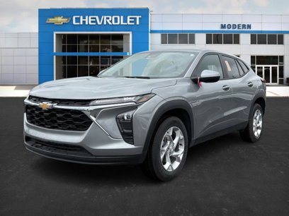 Used 2024 Chevrolet Trax LS w/ LS Convenience Package