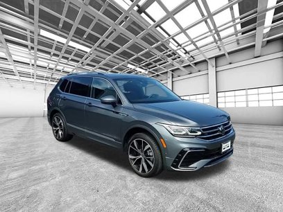 Used 2023 Volkswagen Tiguan SEL R-Line