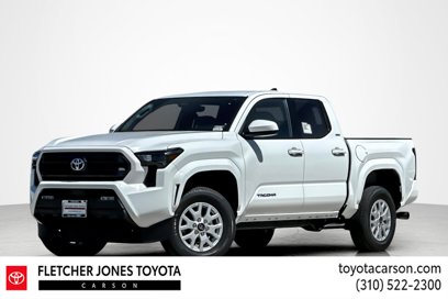 New 2025 Toyota Tacoma SR5