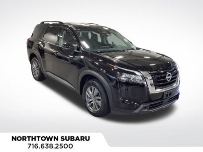 Used 2025 Nissan Pathfinder SV