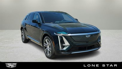 New 2025 Cadillac Lyriq Luxury