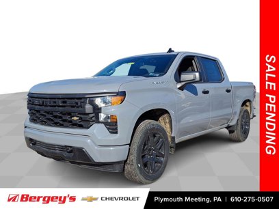 New 2025 Chevrolet Silverado 1500 Custom w/ LPO, Dark Essentials Package