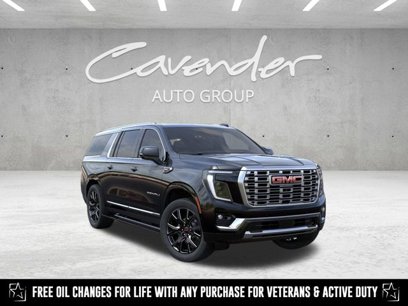 New 2025 GMC Yukon XL Denali w/ Sun & Power Step Package