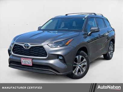 Used 2023 Toyota Highlander XLE