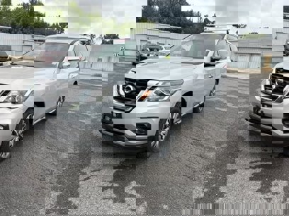Used 2019 Nissan Pathfinder SL