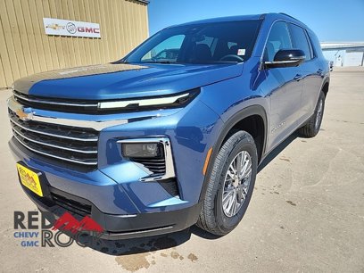 New 2025 Chevrolet Traverse LT w/ Driver Confidence Package