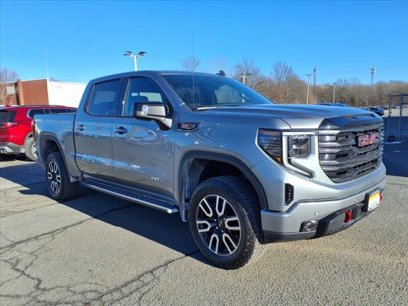 New 2025 GMC Sierra 1500 AT4 w/ AT4 Premium Package