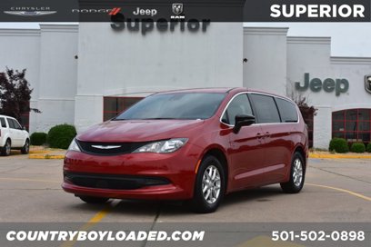 New 2025 Chrysler Voyager LX