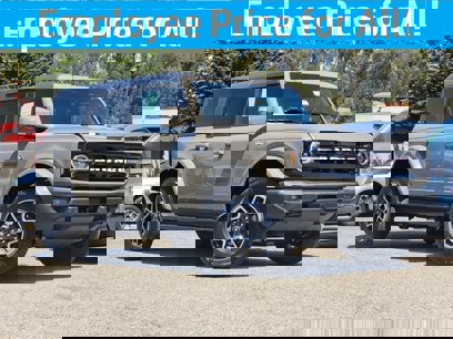 New 2025 Ford Bronco Outer Banks