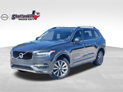 Used 2017 Volvo XC90 T6 Momentum w/ Vision Package