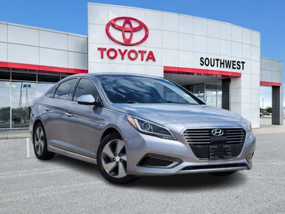 Used 2017 Hyundai Sonata Limited w/ Ultimate Package 02