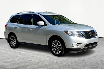 Used 2015 Nissan Pathfinder S