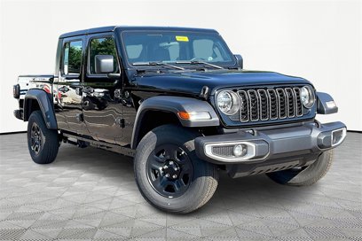 New 2024 Jeep Gladiator Sport