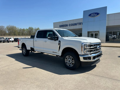 New 2025 Ford F250 Lariat
