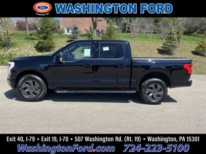 New 2025 Ford F150 Lightning Lariat