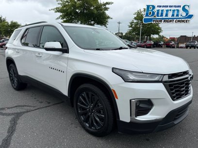 Used 2023 Chevrolet Traverse RS