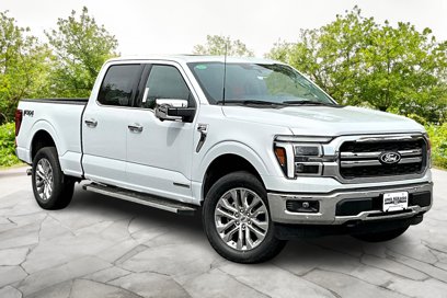 New 2025 Ford F150 Lariat w/ Equipment Group 502A High