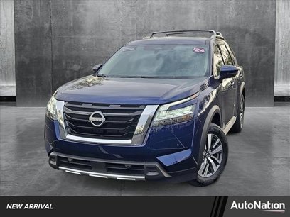 Used 2024 Nissan Pathfinder SL
