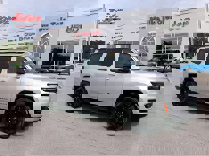 New 2025 Jeep Wagoneer Series II w/ Convenience Group I