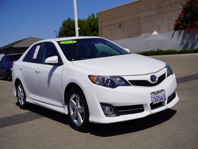 Used 2013 Toyota Camry SE