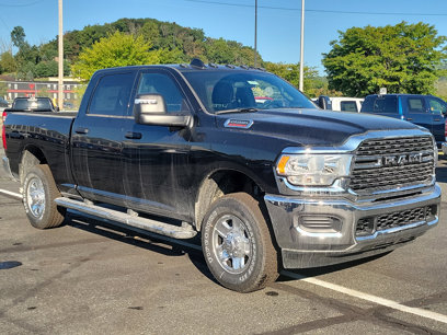 New 2024 RAM 2500 Tradesman w/ Towing Technology Group
