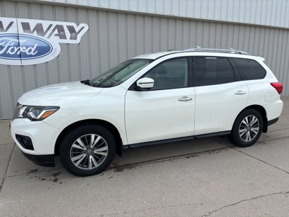 Used 2020 Nissan Pathfinder SL