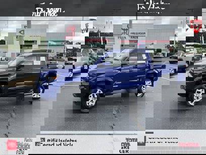 Used 2025 Toyota Tacoma SR5