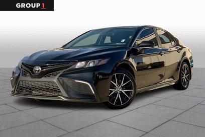 Used 2023 Toyota Camry SE