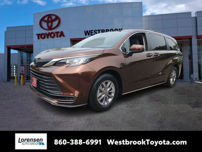 Used 2022 Toyota Sienna LE