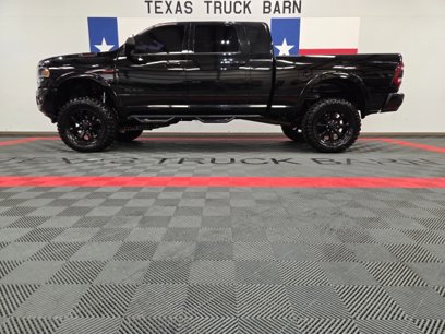Used 2019 RAM 2500 Laramie w/ Black Appearance Package