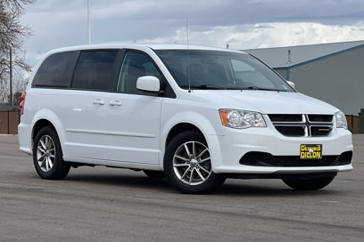 Used 2016 Dodge Grand Caravan SE