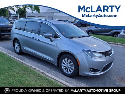 Used 2019 Chrysler Pacifica Touring-L
