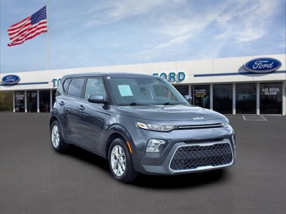 Used 2022 Kia Soul LX w/ Technology Package