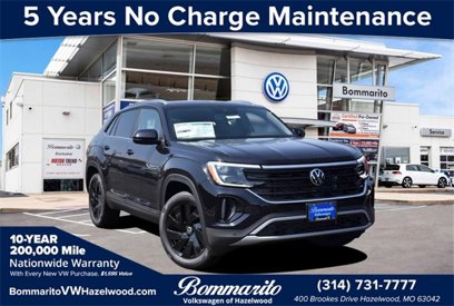 New 2025 Volkswagen Atlas Cross Sport SE