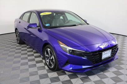 Used 2023 Hyundai Elantra SEL w/ Convenience Package
